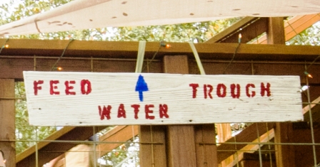 Feed sign