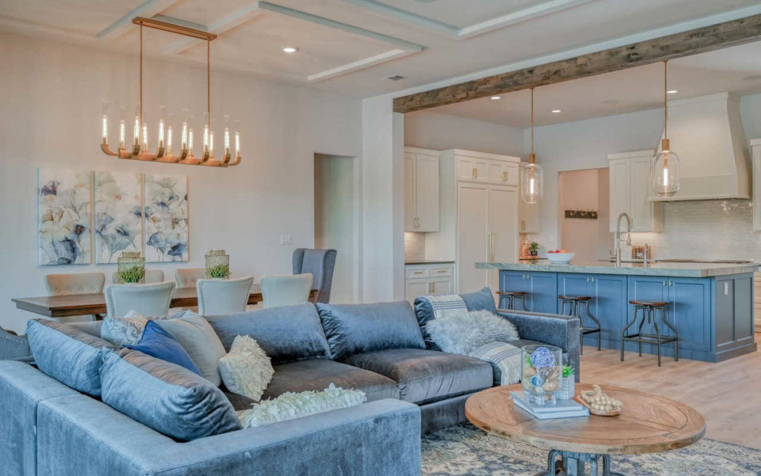 Luxury Lakefront in Burnet